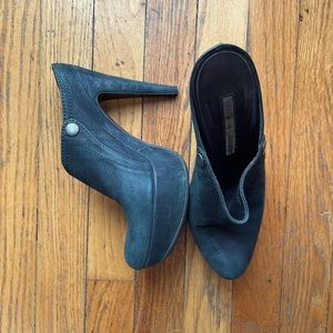 Vera Wang Lavender Deep Emerald Leather High Heeled Mule